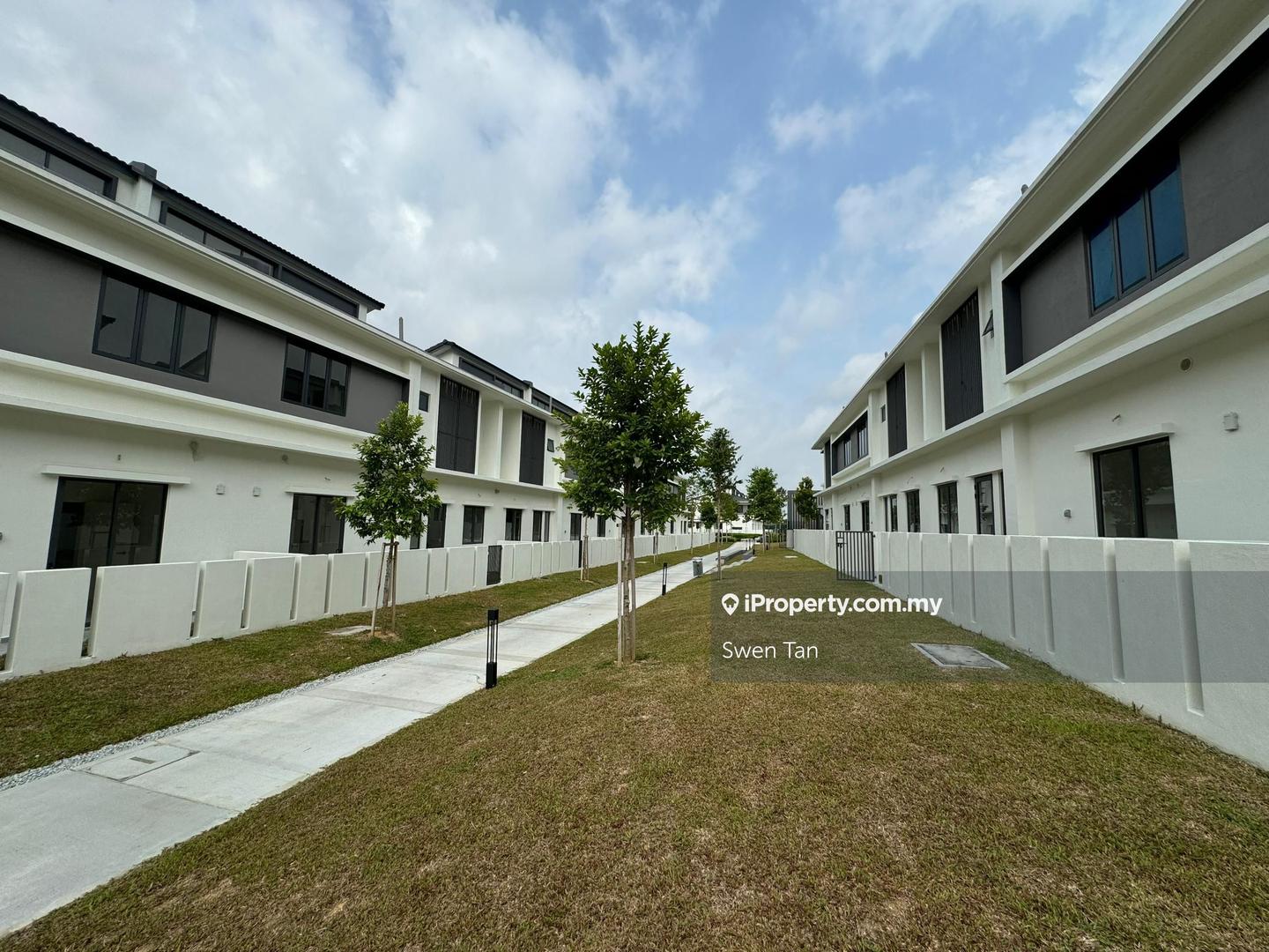 Rumah Berangkai 2 Tingkat untuk Dijual di Bandar Tropicana Aman, Telok Panglima Garang oleh Swen Tan - iProperty.com.my