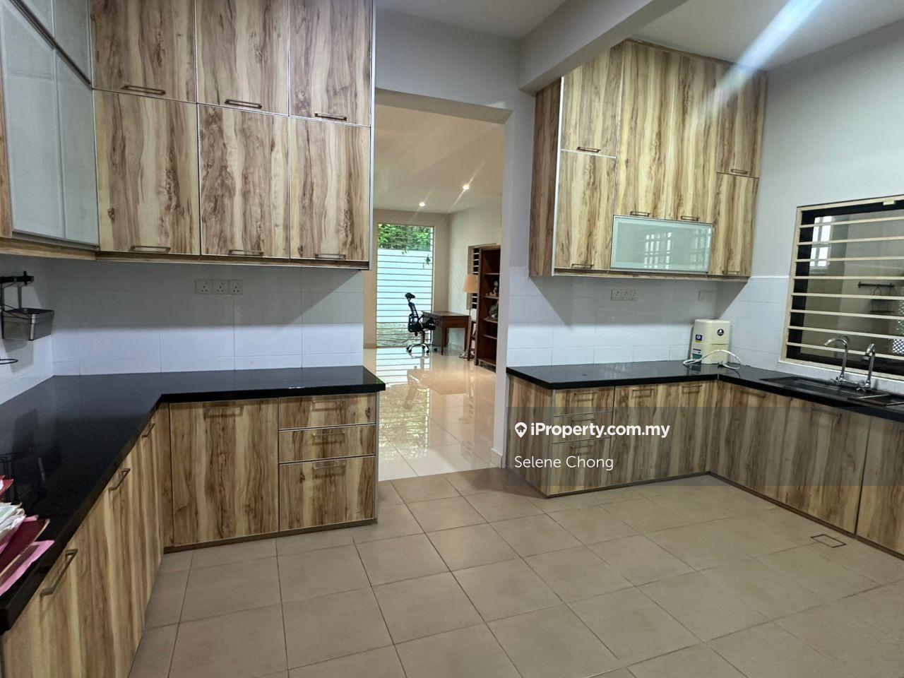 Rumah Berkembar untuk Dijual di Bukit Sungai Long, Bandar Sungai Long oleh Selene Chong - iProperty.com.my