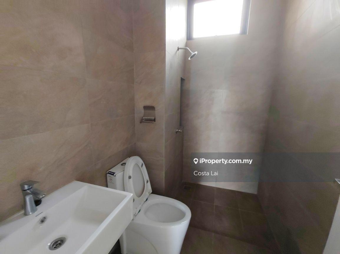 Townhouse for Sale in Kuching, Sarawak by Costa Lai - iProperty.com.my