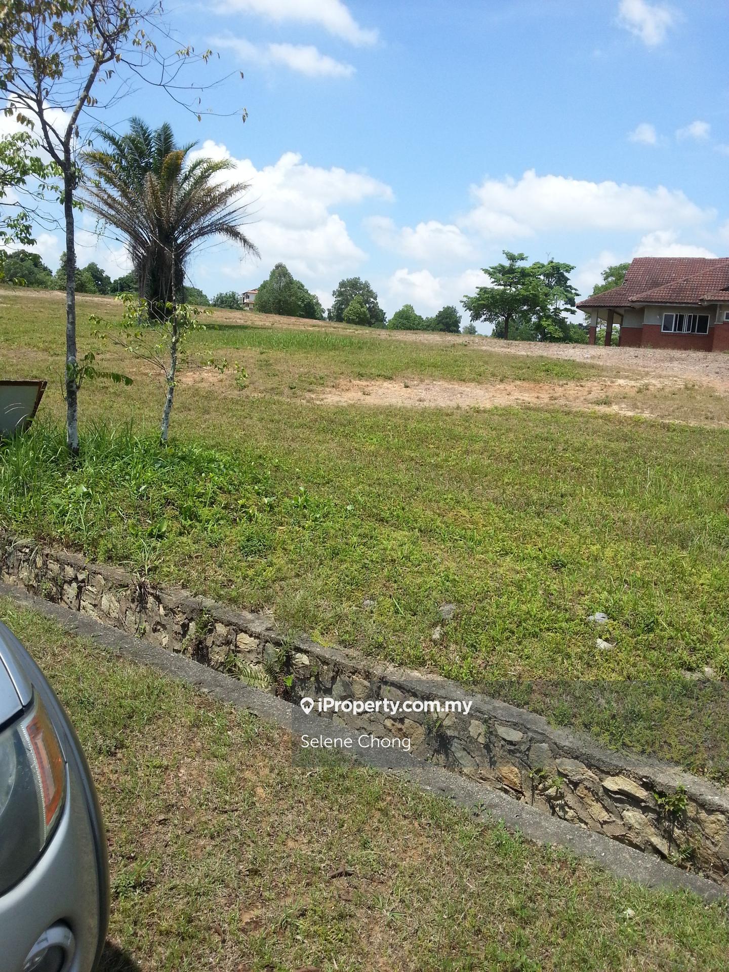 Banglo Tanah untuk Dijual di College Heights Garden Resort, Setul oleh Selene Chong - iProperty.com.my