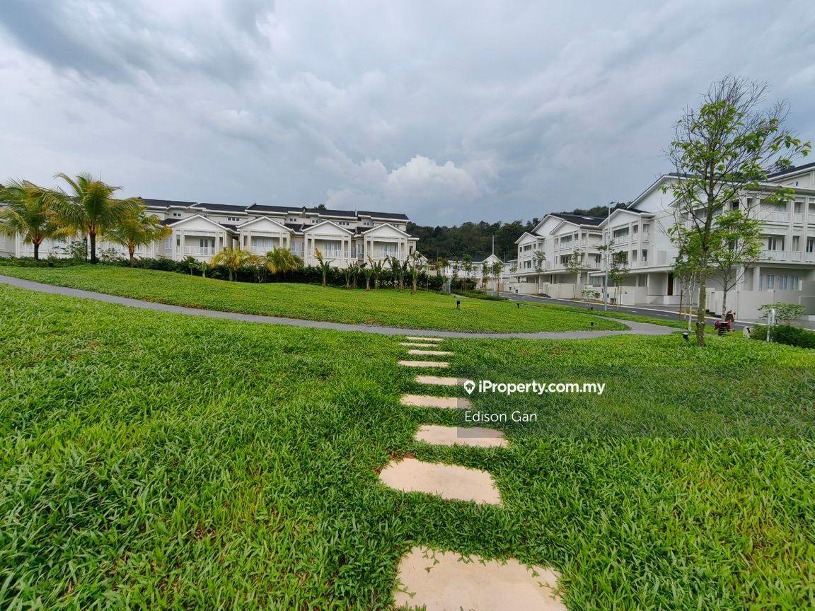 Rumah Berkembar untuk Dijual di Mont Kiara, Kuala Lumpur oleh Edison Gan - iProperty.com.my