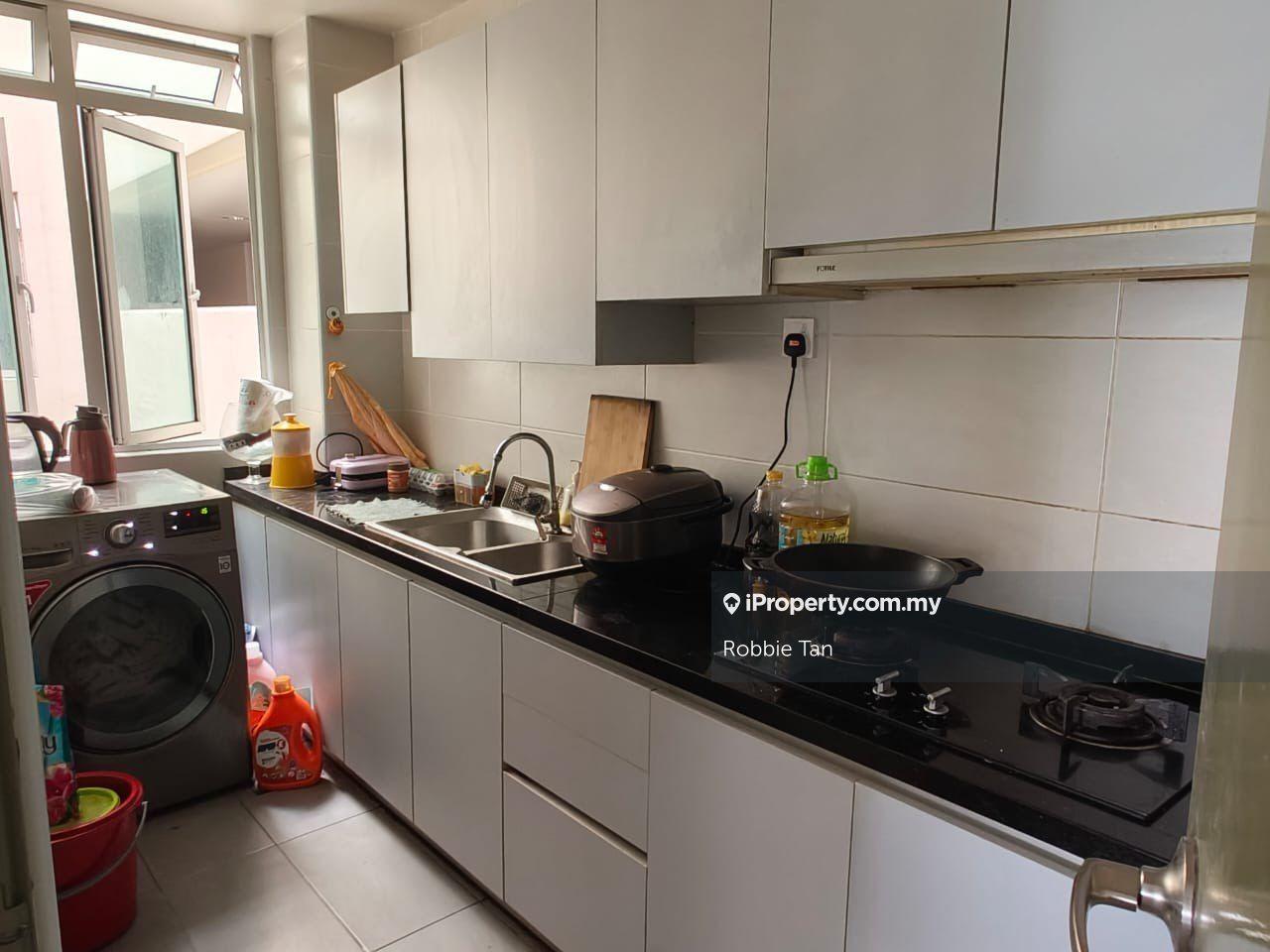 Service Residence for Sale in KSL Residence @ Daya by Robbie Tan - iProperty.com.my