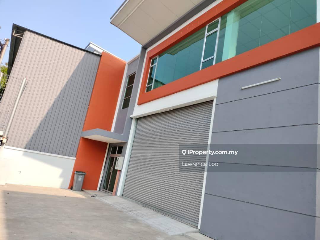 Semi-D Kilang untuk Dijual di Taman Angkasa Nuri, Durian Tunggal oleh Lawrence Looi - iProperty.com.my