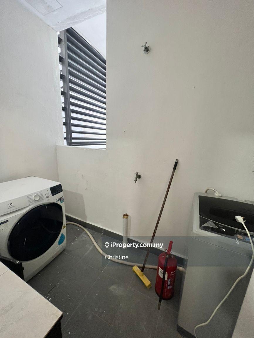 Residensi Servis untuk Dijual di D'sara Sentral oleh Christine - iProperty.com.my