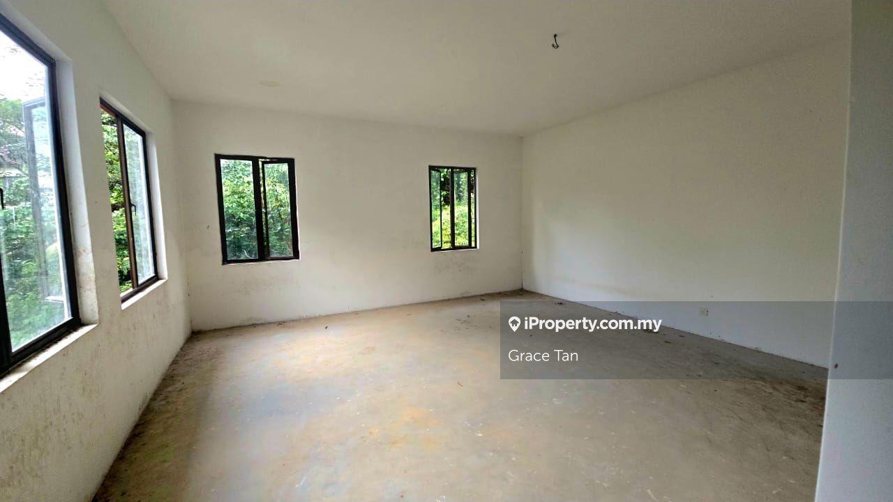 Banglo Tanah untuk Dijual di Taman Equine, Seri Kembangan oleh Grace Tan - iProperty.com.my