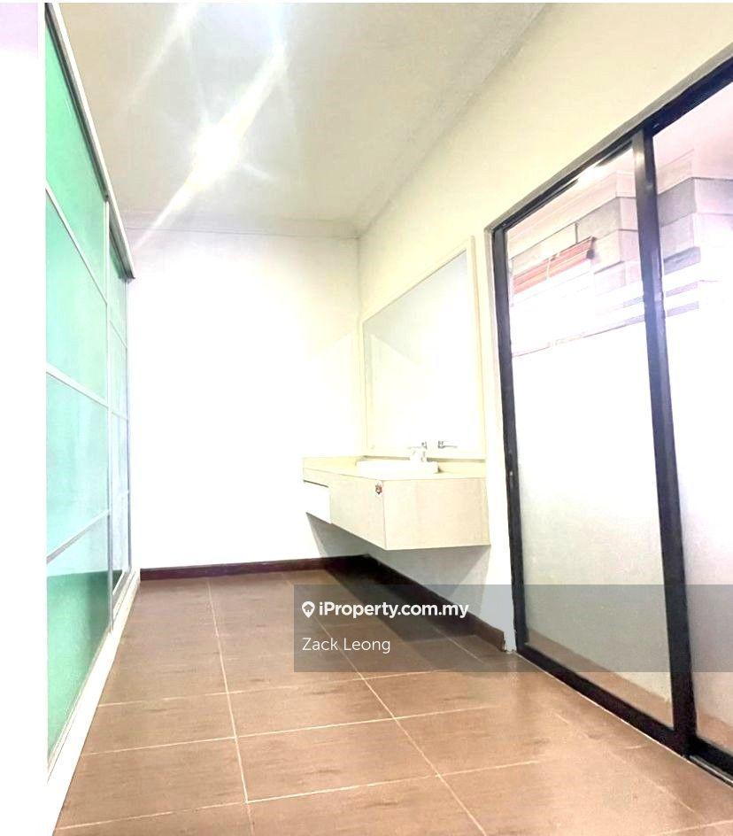 Rumah Berangkai 2 Tingkat untuk Dijual di Bandar Kinrara Seksyen 6, Bandar Kinrara oleh Zack Leong - iProperty.com.my