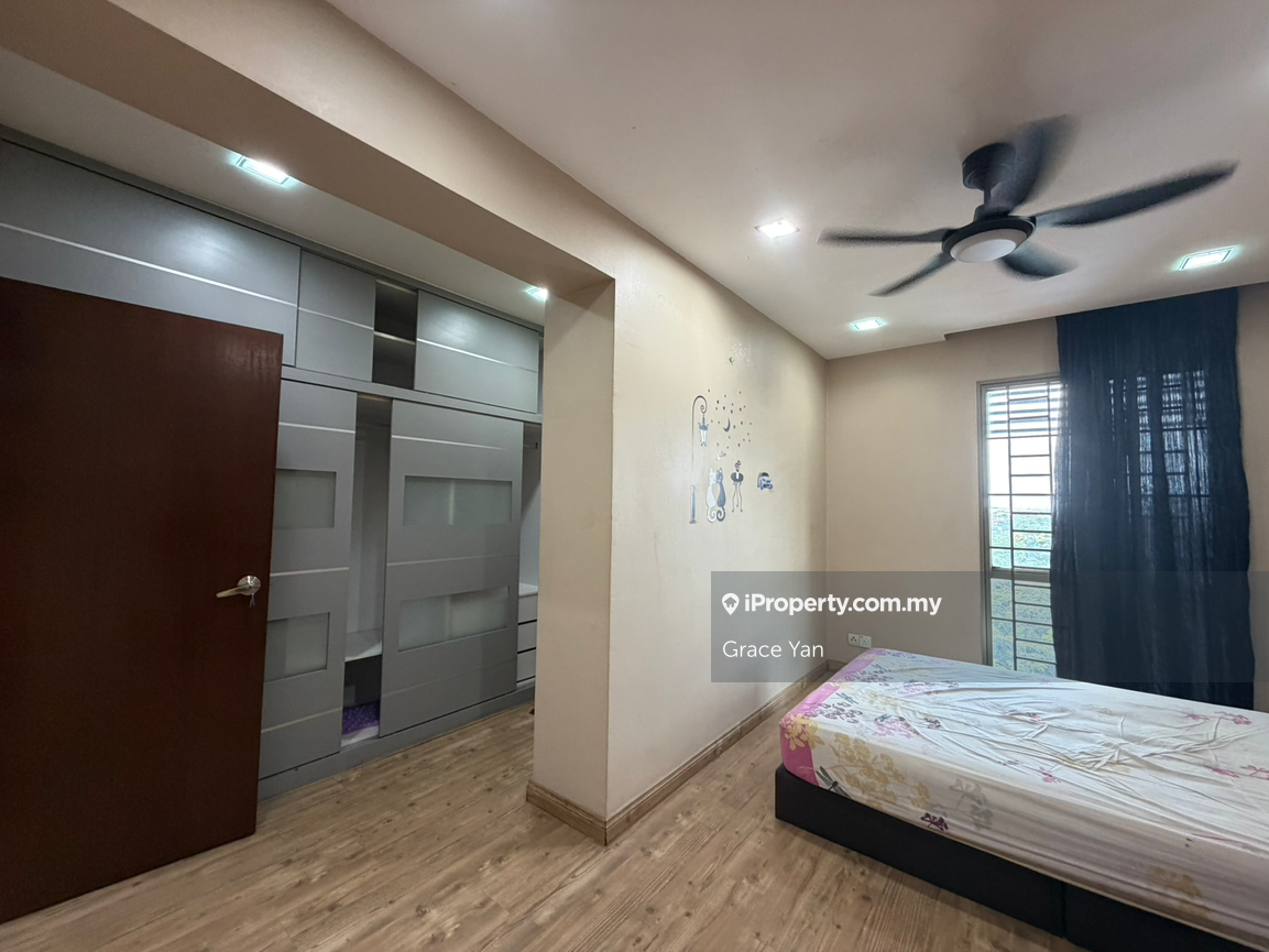 Apartment for Rent in Molek Pine 2 by Grace Yan - iProperty.com.my