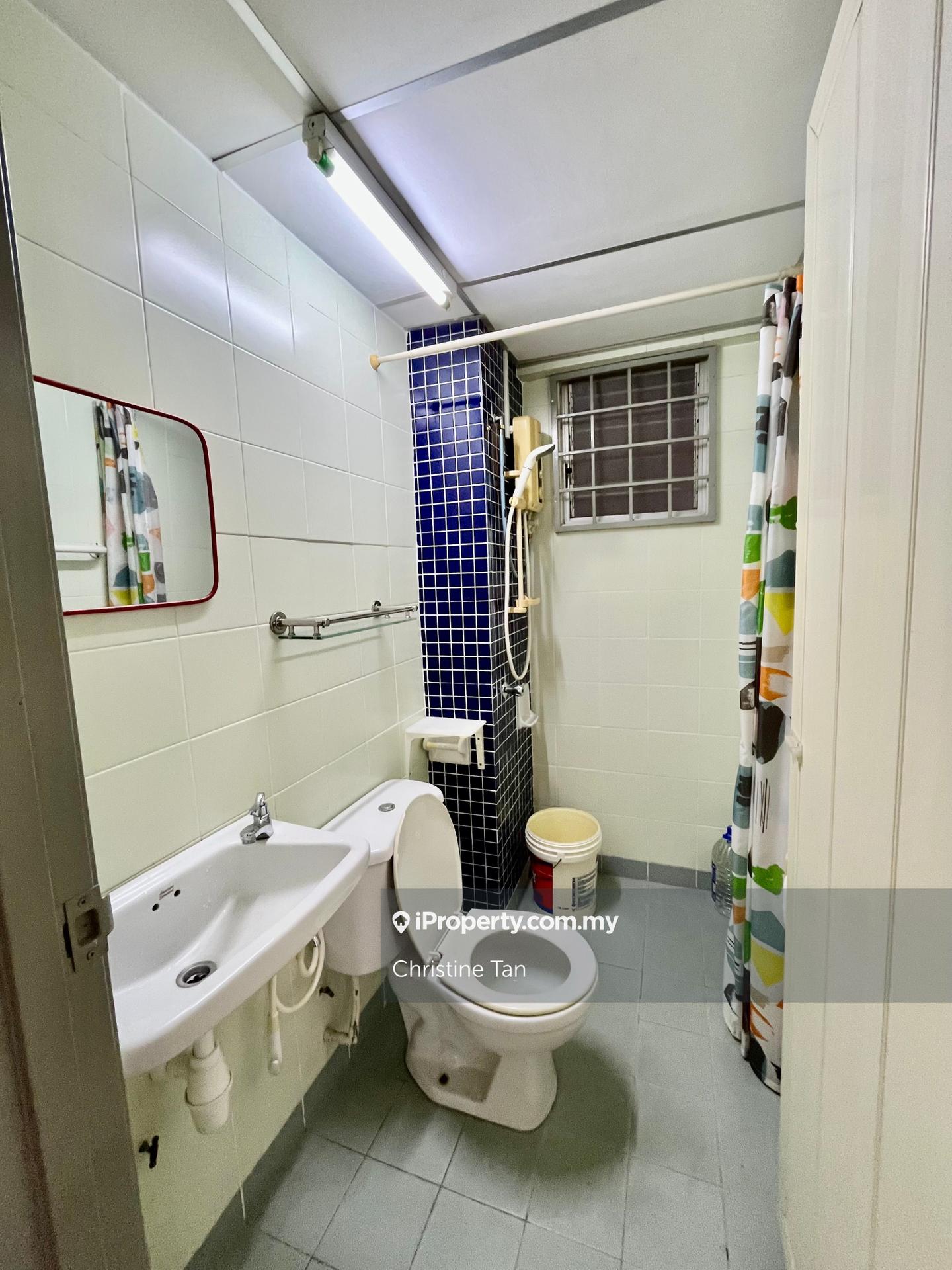 Condominium for Sale in Perdana Exclusive by Christine Tan - iProperty.com.my