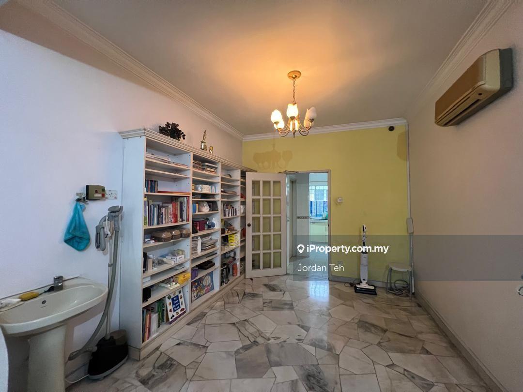 Rumah Berangkai 2 Tingkat untuk Dijual di Taman Sea, Petaling Jaya oleh Jordan Teh - iProperty.com.my