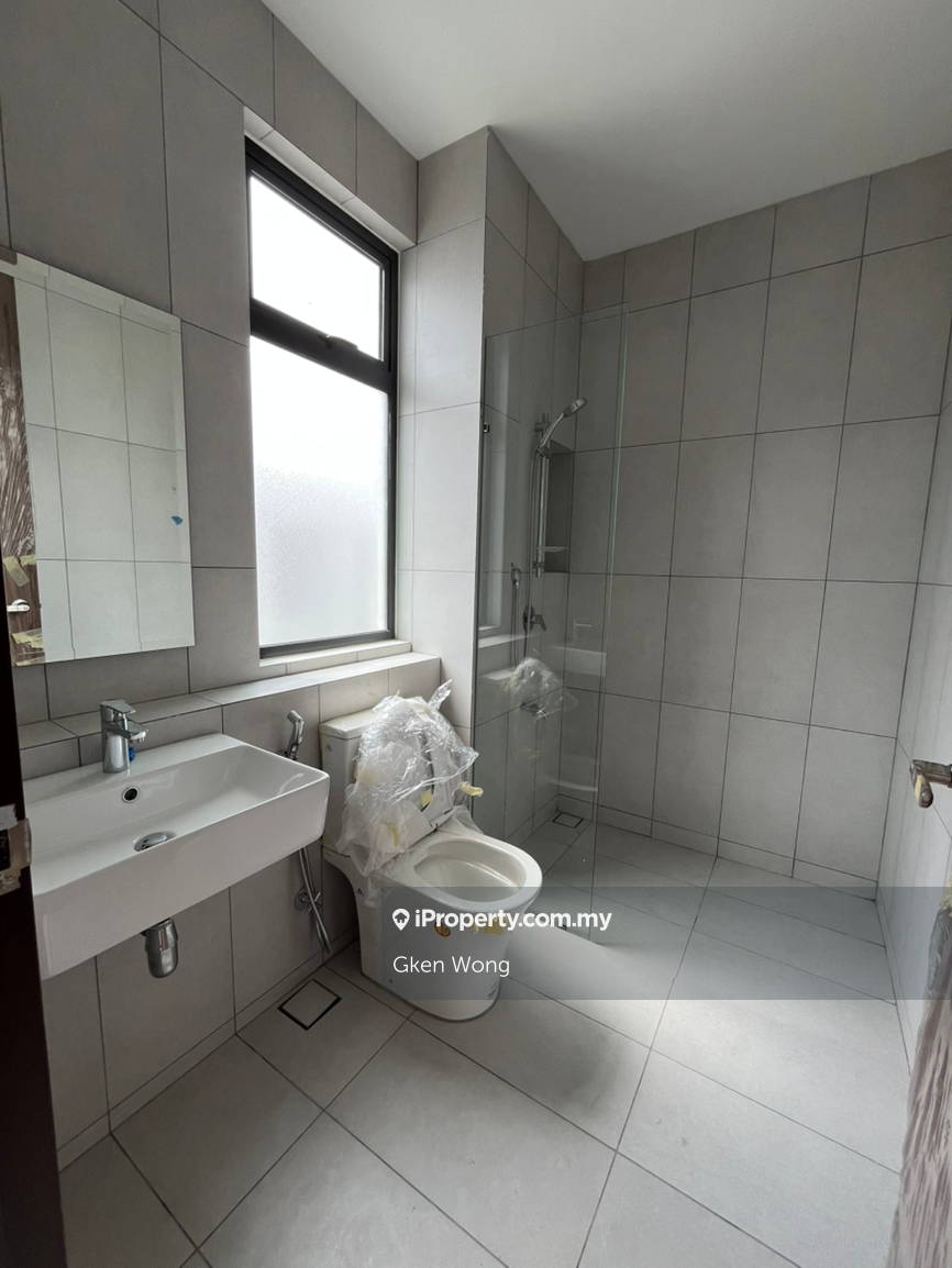 Rumah Berkembar untuk Dijual di gh9xv, Shah Alam oleh Gken Wong - iProperty.com.my