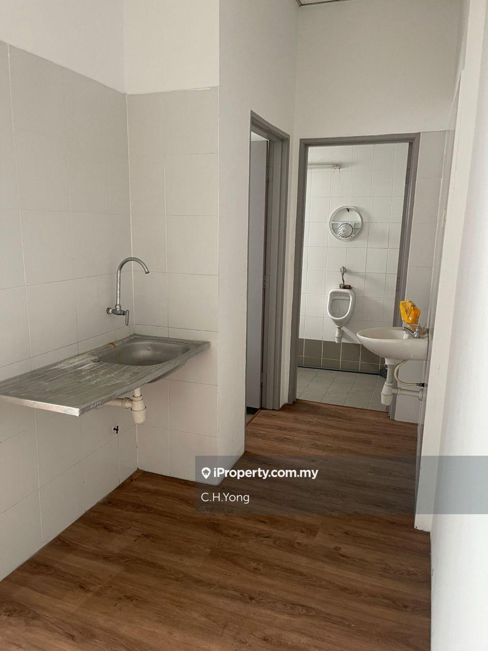 Kedai untuk Disewa di Taman Puncak Jalil, Seri Kembangan oleh C.H.Yong - iProperty.com.my