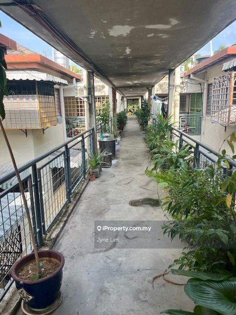 Pangsapuri untuk Dijual di Taman Megah Cheras Apartment oleh Jyne Lim - iProperty.com.my
