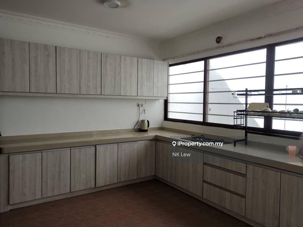 Rumah Berkembar untuk Dijual di Taman Lestari Mansion, Seri Kembangan oleh NK Lew - iProperty.com.my