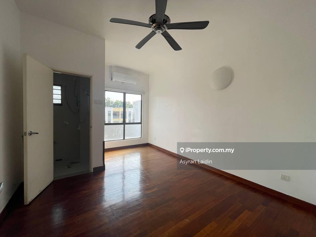 Rumah Bandar untuk Dijual di 16 Sierra, Puchong oleh Asyran Laidin - iProperty.com.my