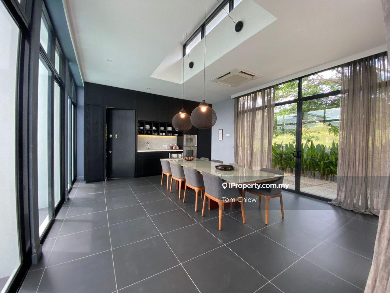 Banglo untuk Dijual di Leisure Farm, Gelang Patah oleh Tom Chiew - iProperty.com.my