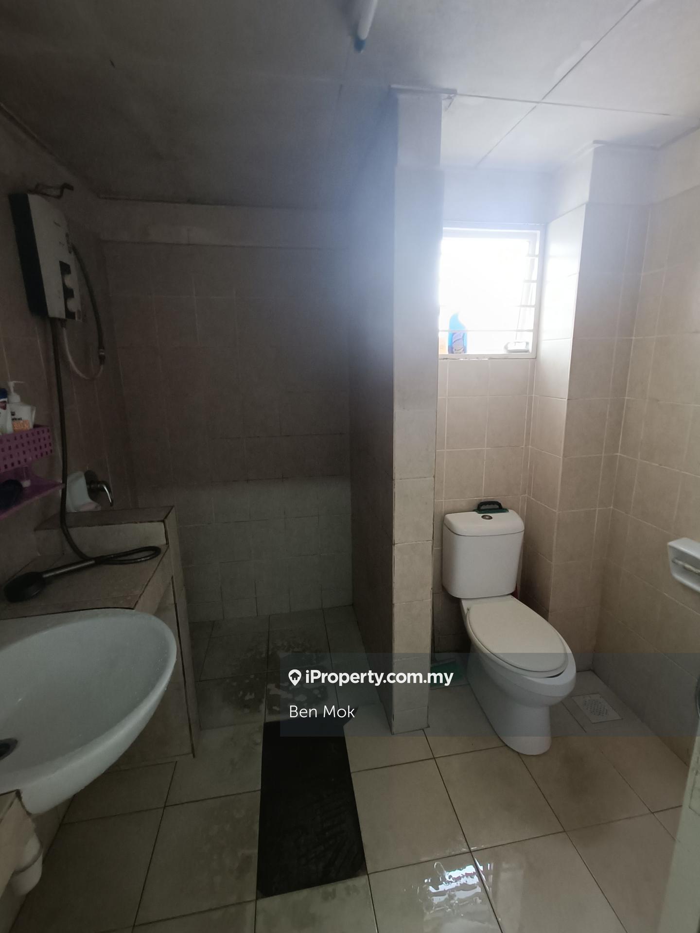 Rumah Berangkai 2 Tingkat untuk Dijual di Kota Emerald, Rawang oleh Ben Mok - iProperty.com.my