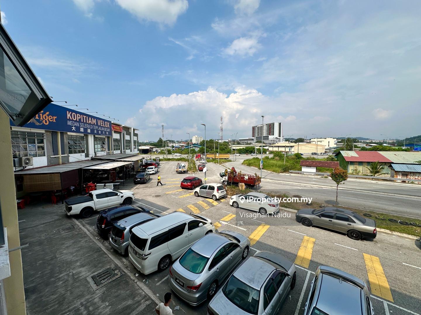 Kedai-Pejabat untuk Disewa di Taman Velox, Rawang oleh Visaghan Naidu - iProperty.com.my