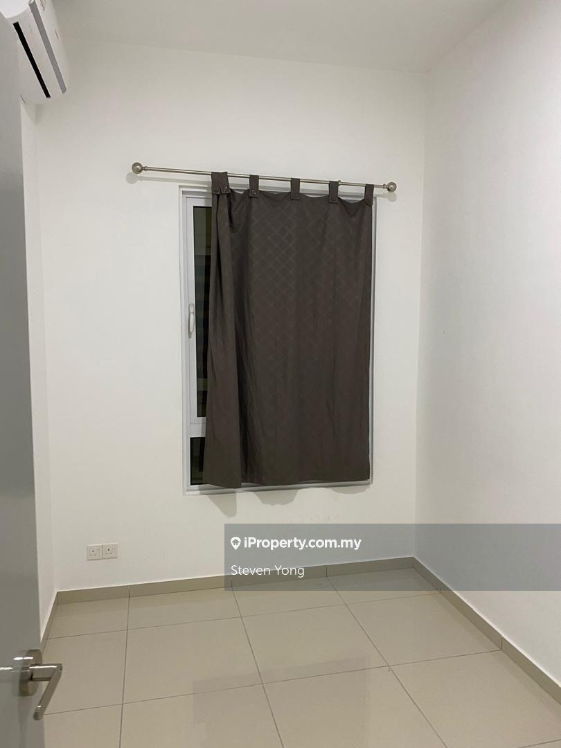 Condominium for Sale in Iris Residence by Steven Yong - iProperty.com.my