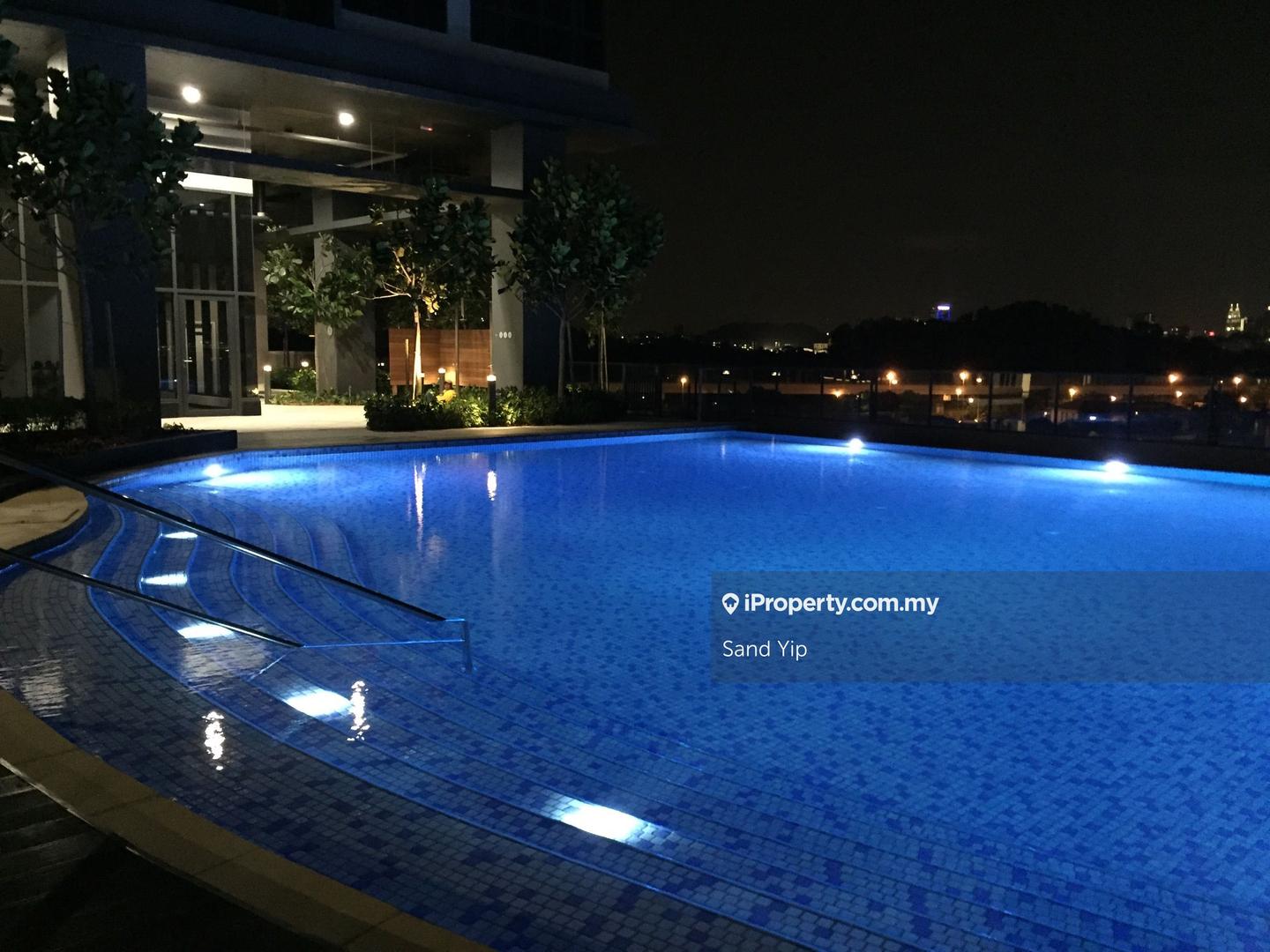 Service Residence for Rent in Seventeen Residences (Biji Living) by Sand Yip - iProperty.com.my