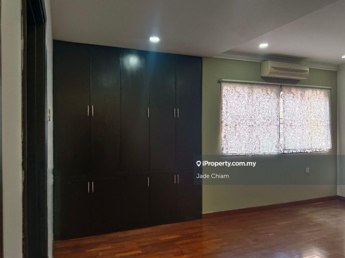 Semi-Detached House for Sale in Taman Makmur, Bandar Sungai Long by Jade Chiam - iProperty.com.my