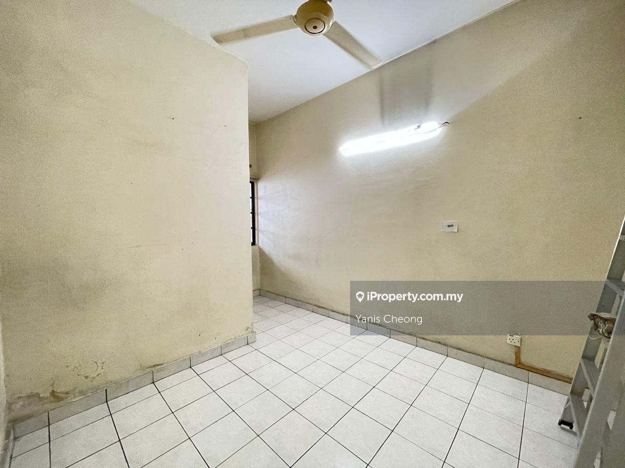 2.5-storey Terraced House for Sale in Taman Wangsa Permai, Kepong by Yanis Cheong - iProperty.com.my