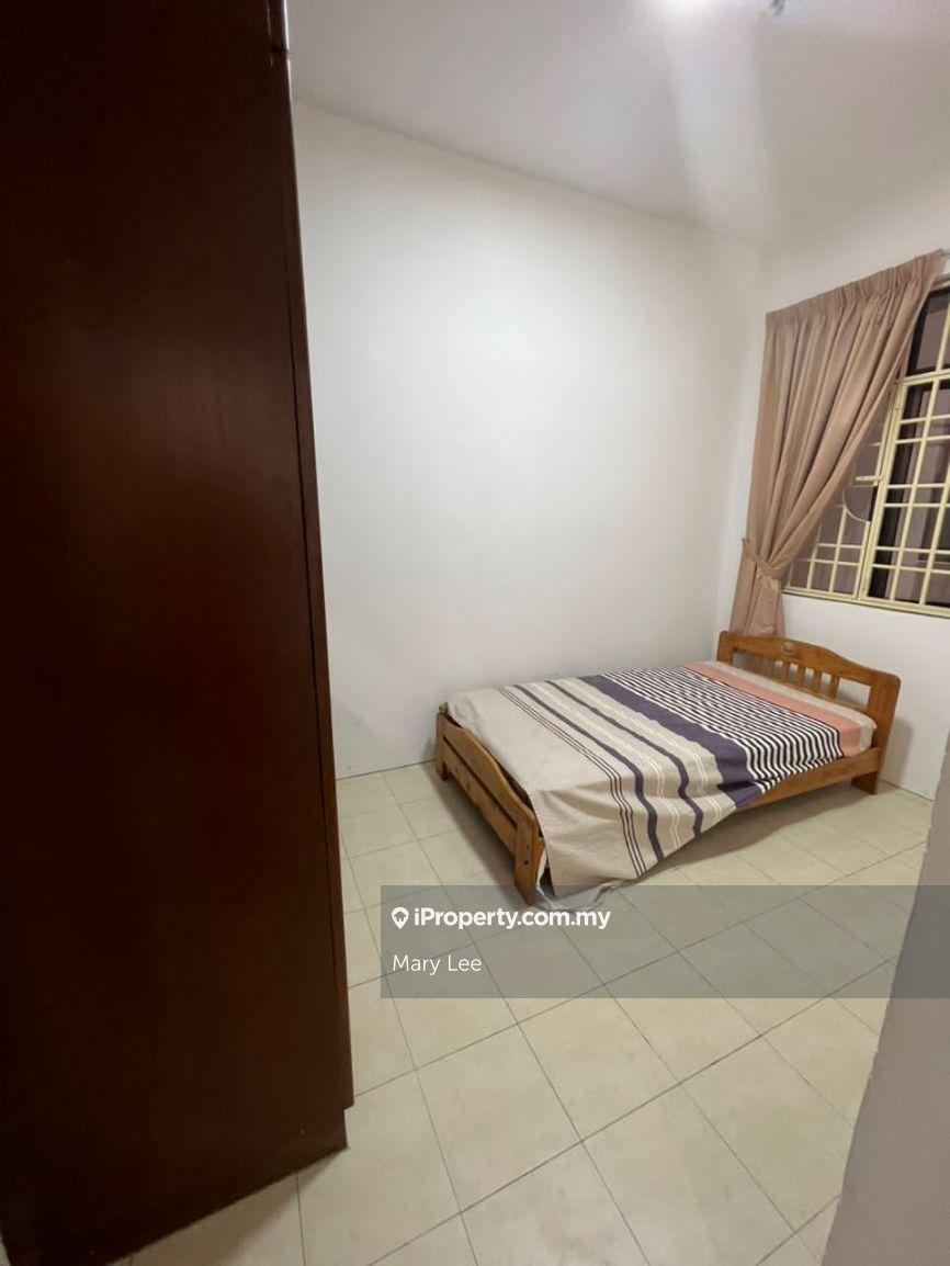 Condominium for Sale in Eden Seaview Condominium by Mary Lee - iProperty.com.my