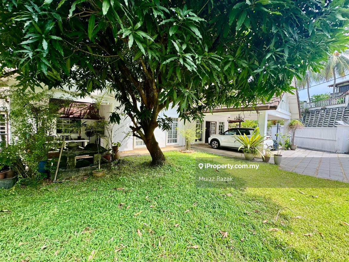 Bungalow House for Sale in Istana Bukit Kayangan, Shah Alam by Muizz Razak - iProperty.com.my