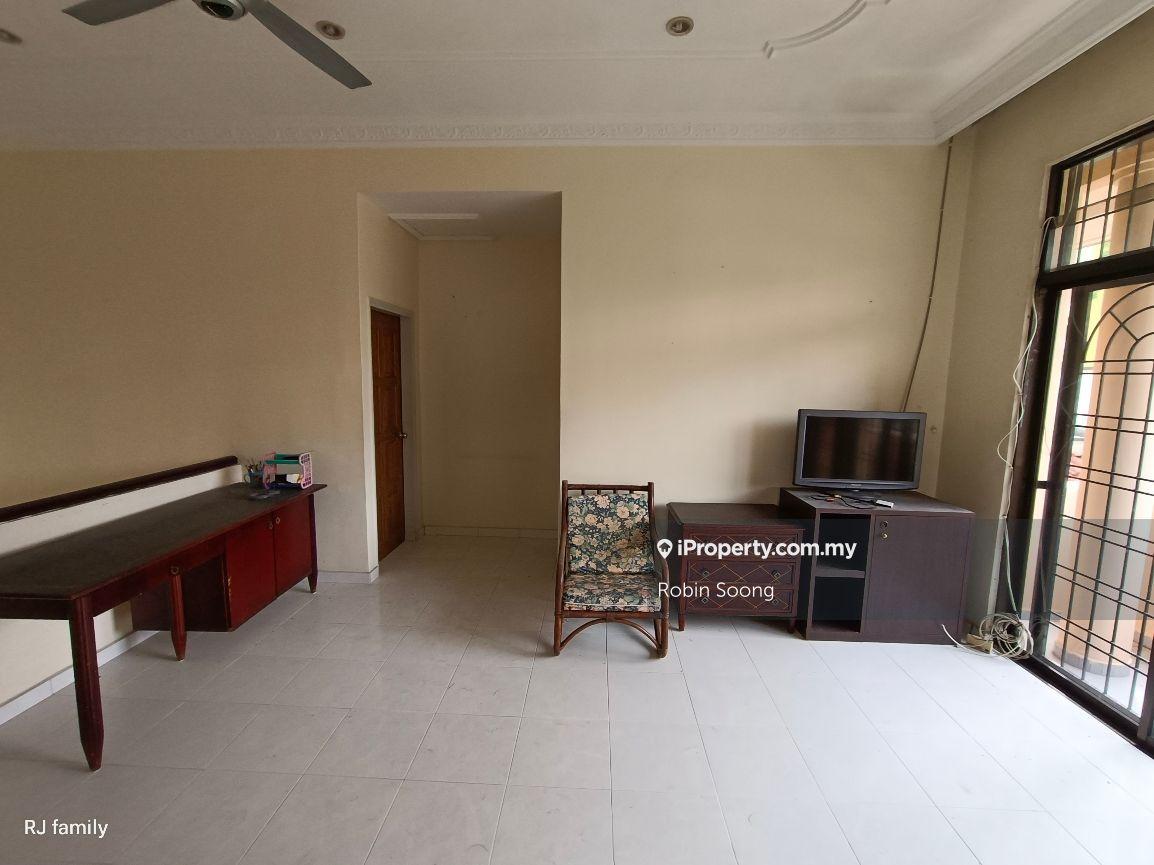 Rumah Berkembar untuk Dijual di Bukit Beruang, Bukit Baru oleh Robin Soong - iProperty.com.my