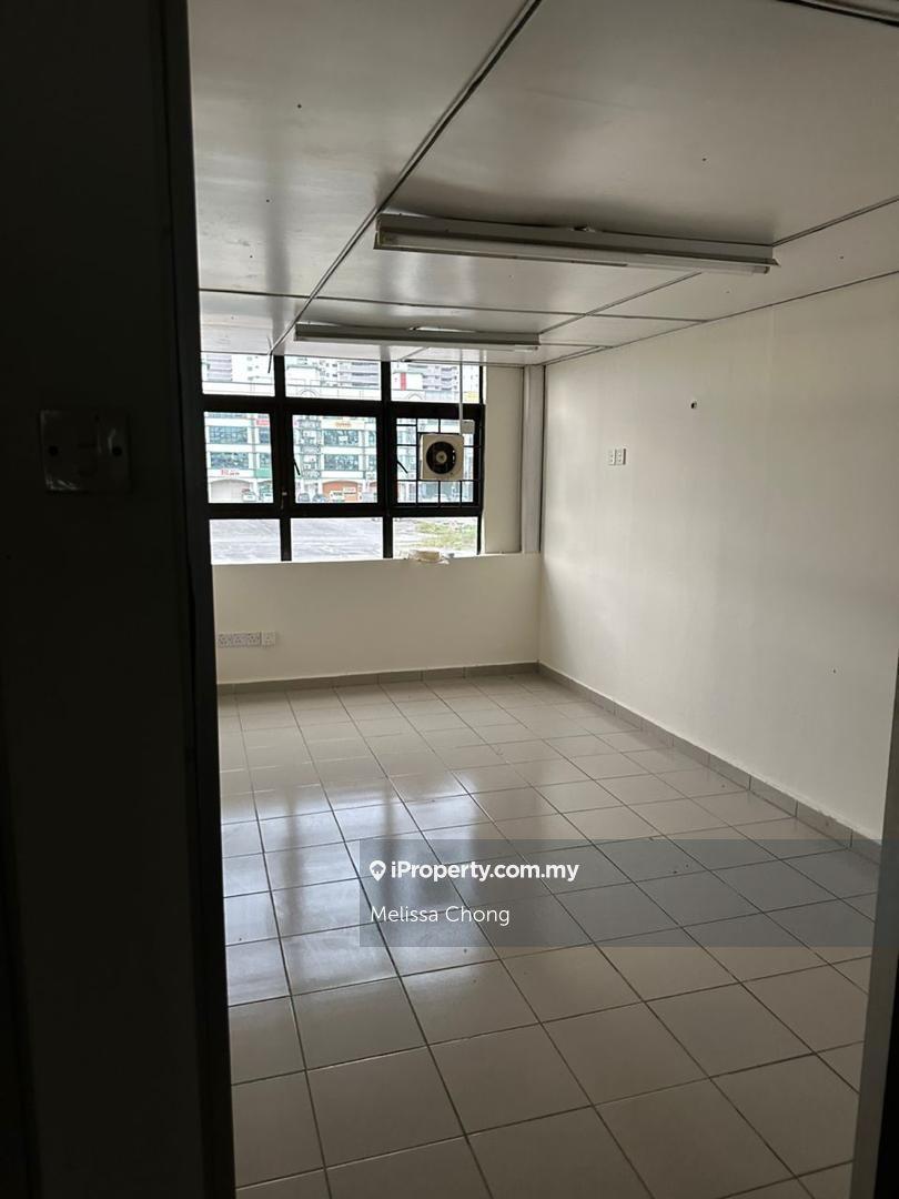 Office for Sale in Taman Serdang Perdana, Seri Kembangan by Melissa Chong - iProperty.com.my