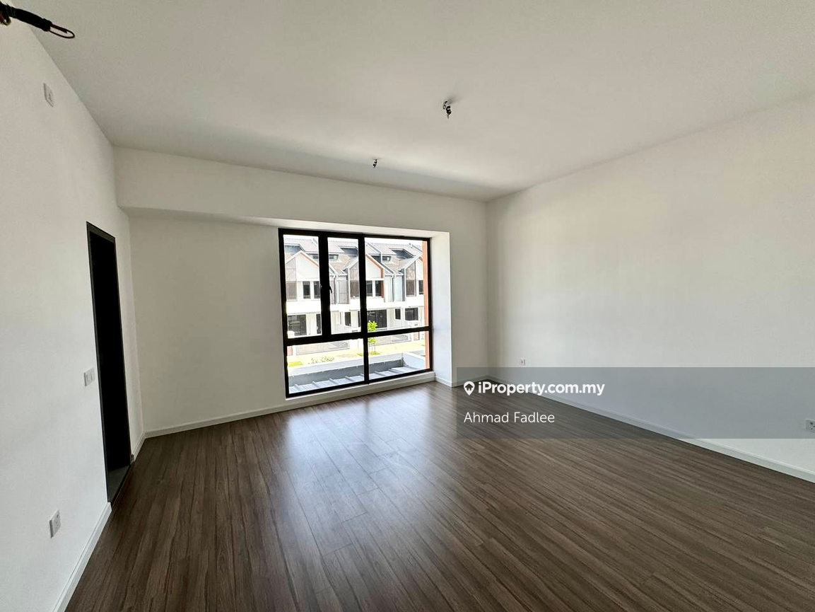 Rumah Berangkai 2 Tingkat untuk Disewa di Bandar Serenia, Dengkil oleh Ahmad Fadlee - iProperty.com.my