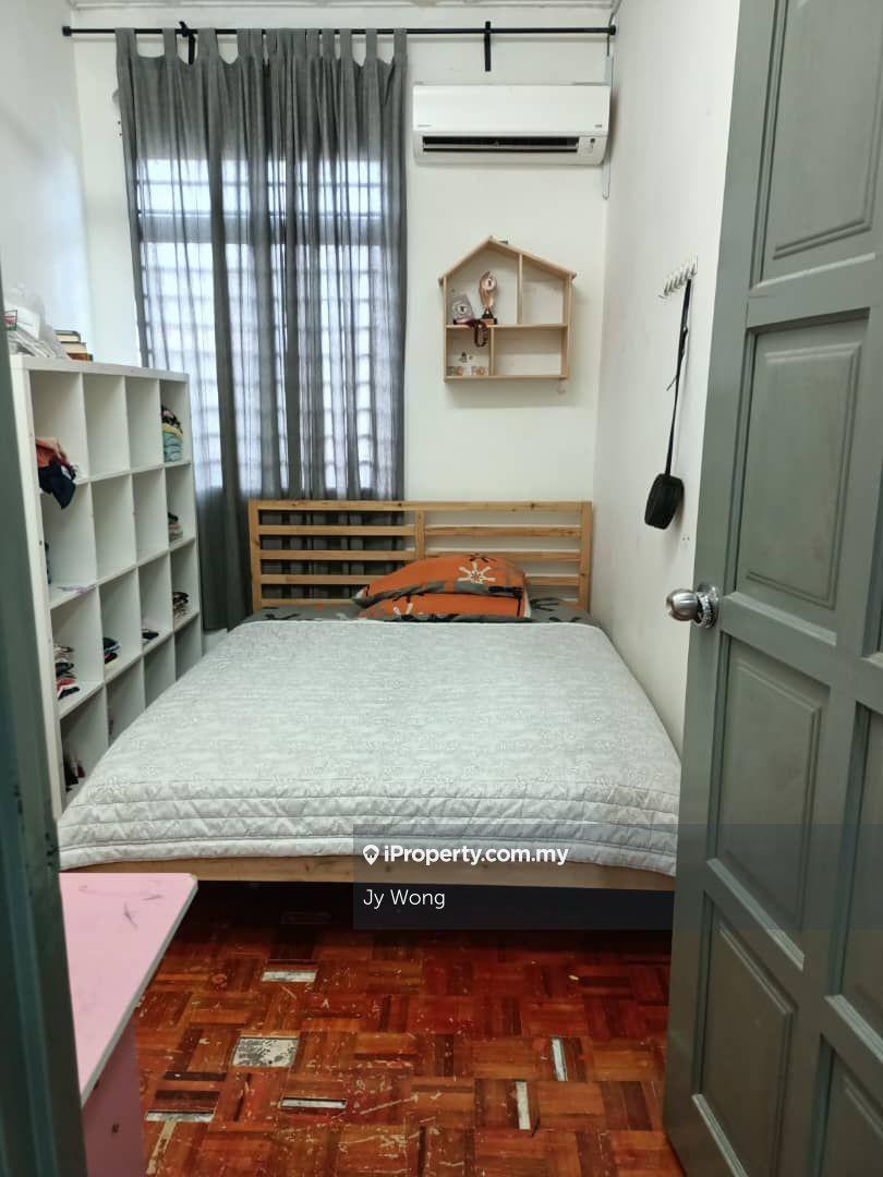Rumah Berangkai 2 Tingkat untuk Dijual di Saujana Puchong, Puchong oleh Jy Wong - iProperty.com.my