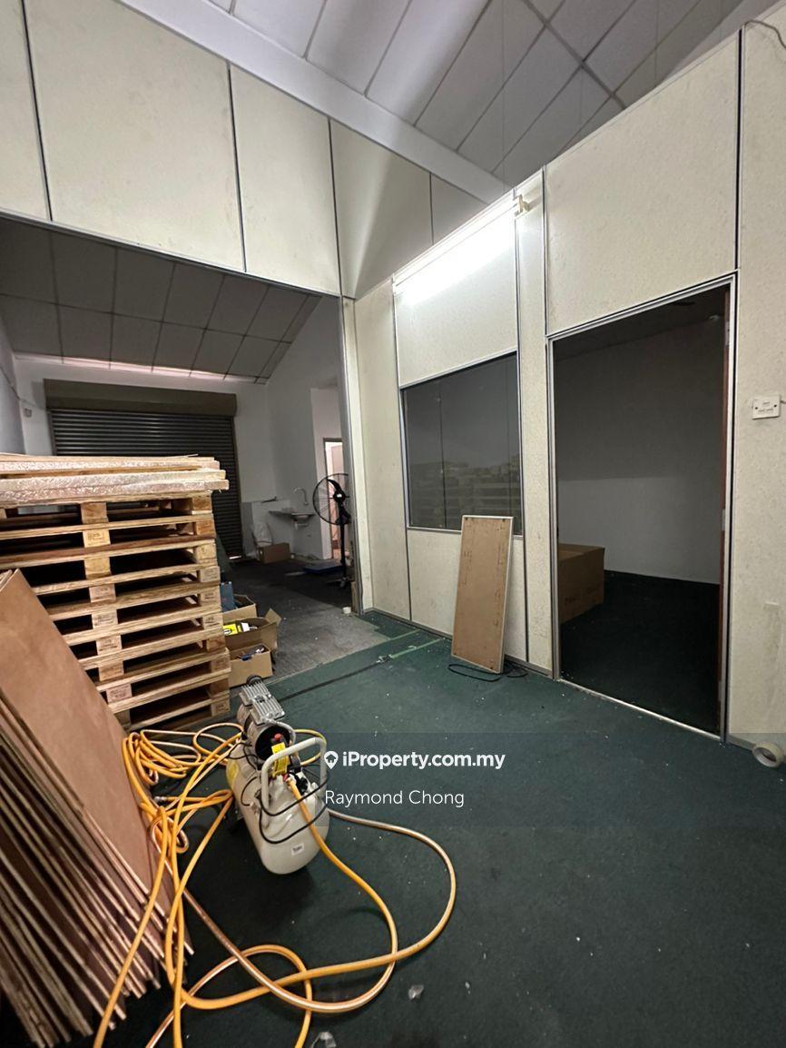 Kilang Teres untuk Disewa di Taman Perindustrian Puchong, Puchong oleh Raymond Chong - iProperty.com.my