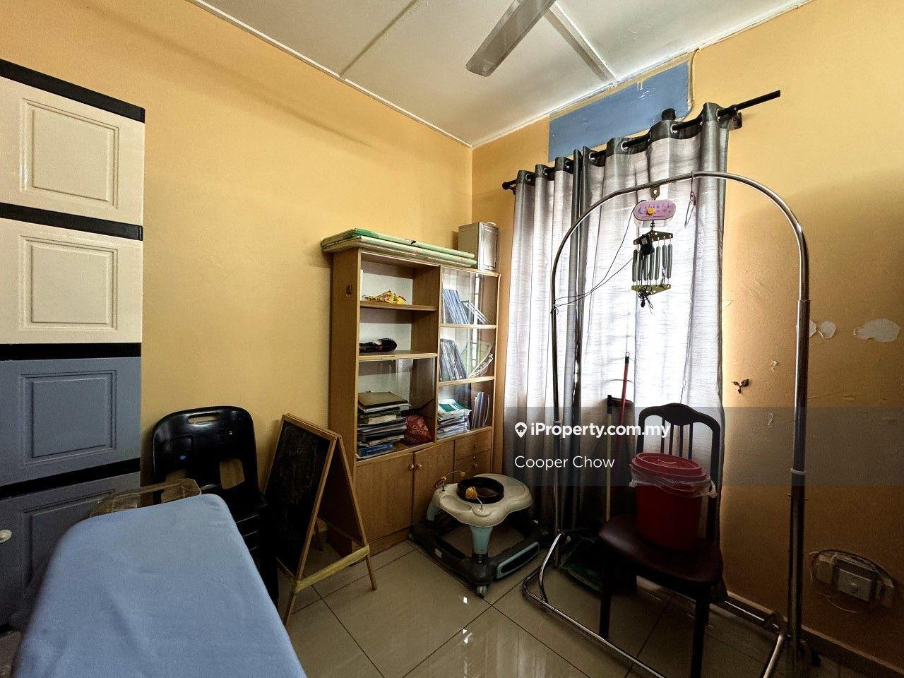 Rumah Berangkai 2 Tingkat untuk Dijual di Taman Medan, Petaling Jaya oleh Cooper Chow - iProperty.com.my