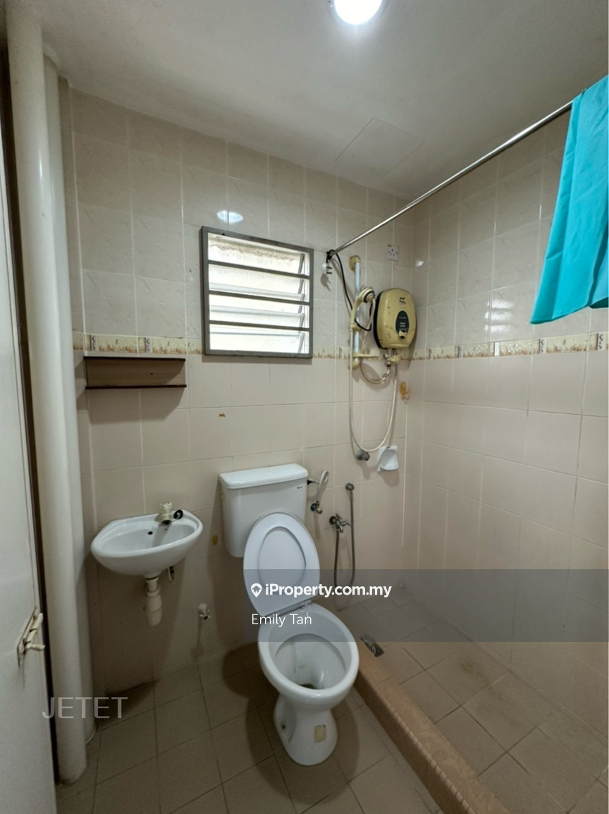 Apartment for Rent in Pangsapuri Kasuarina by Emily Tan - iProperty.com.my