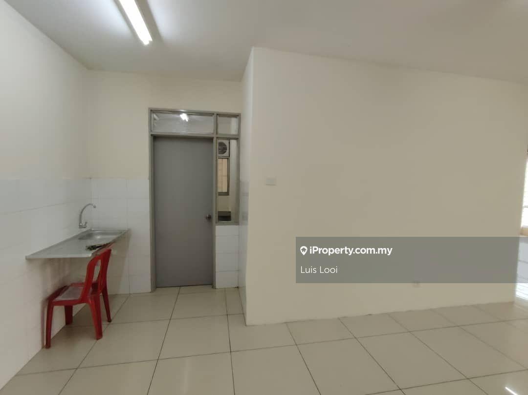 Condominium for Sale in Platinum Lake PV 20 by Luis Looi - iProperty.com.my