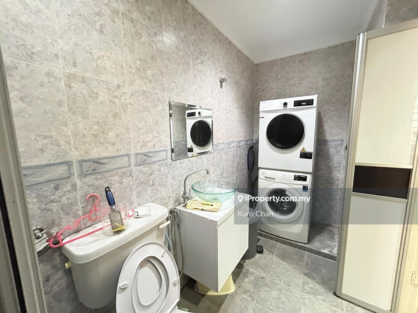 2-storey Terraced House for Sale in BK 5,BK 5B,BK 6,BK 7,BK 8,Bandar Kinrara, Puchong, Bandar Kinrara by Kuro Chan - iProperty.com.my