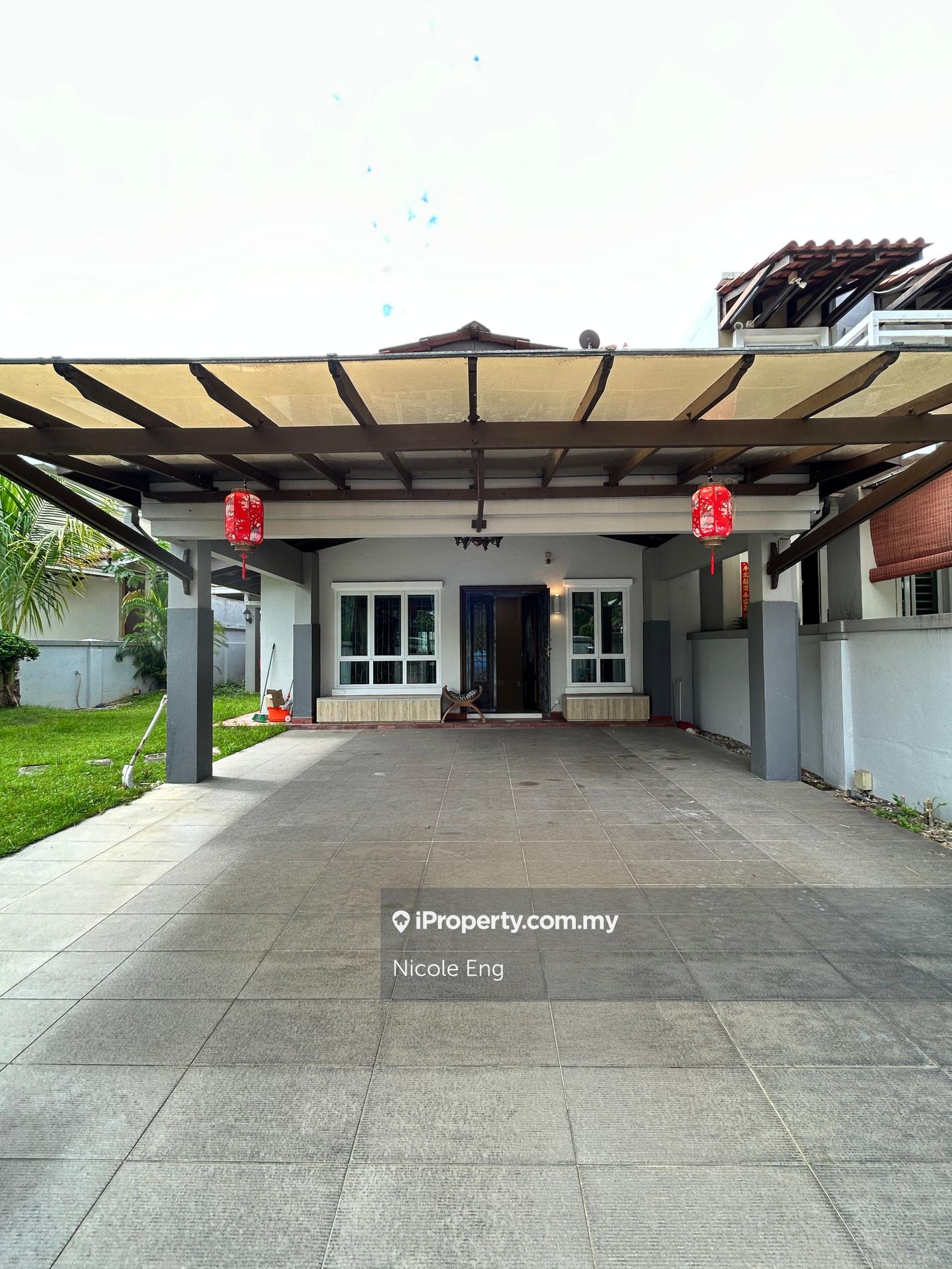 Rumah Berangkai 2 Tingkat untuk Disewa di Kota Kemuning, Shah Alam oleh Nicole Eng - iProperty.com.my