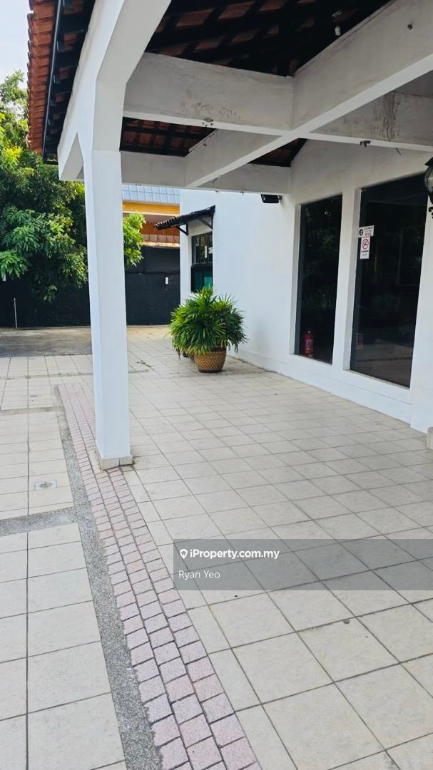 Commercial Bungalow for Rent in Taman Century, Johor Bahru by Ryan Yeo - iProperty.com.my