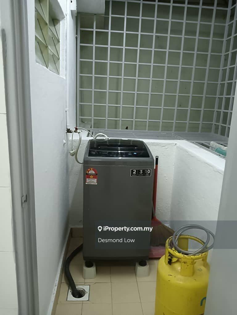 Pangsapuri untuk Dijual di Taman Kristal oleh Desmond Low - iProperty.com.my