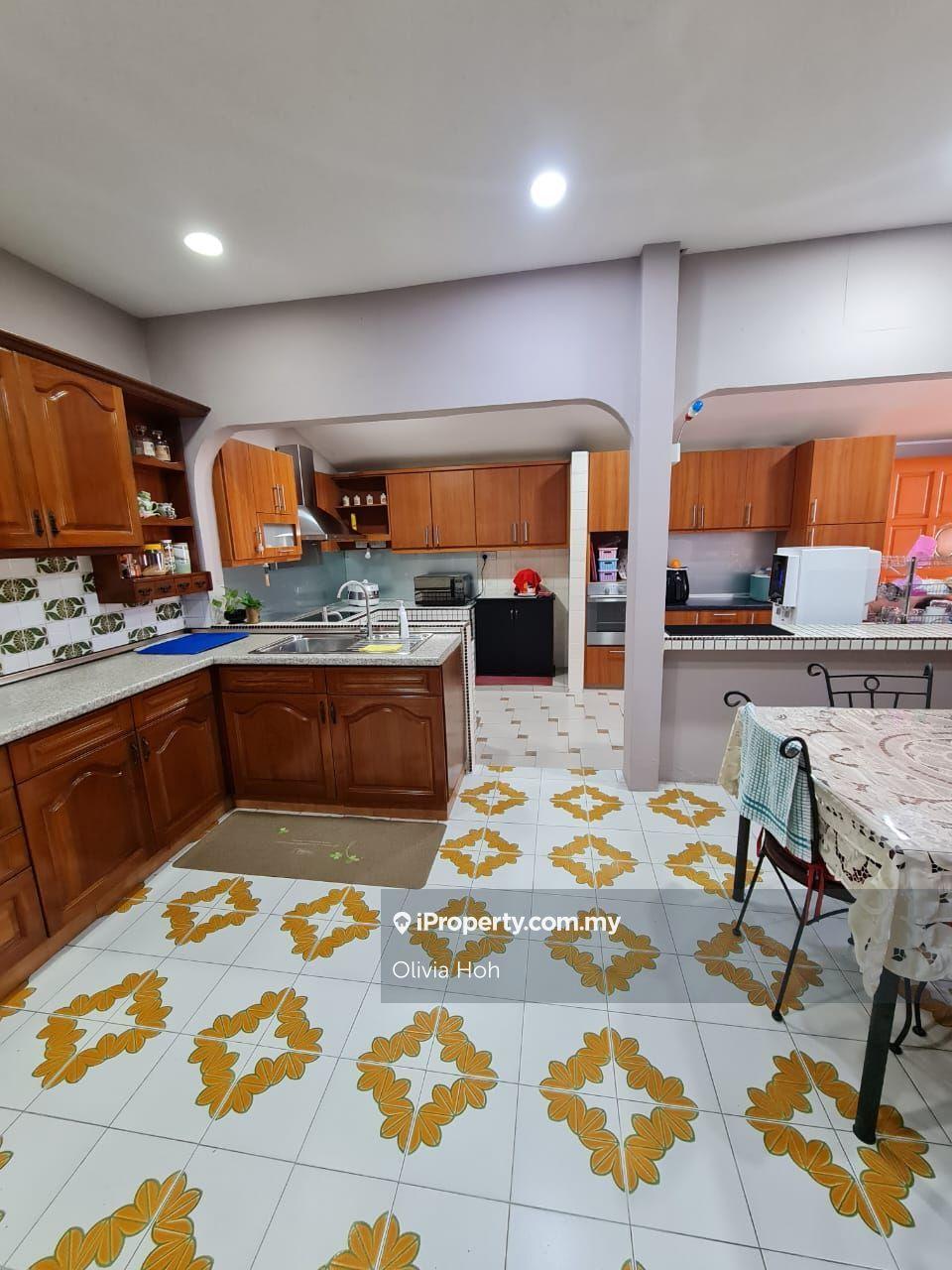 Rumah Berkembar untuk Dijual di SS4, Petaling Jaya oleh Olivia Hoh - iProperty.com.my