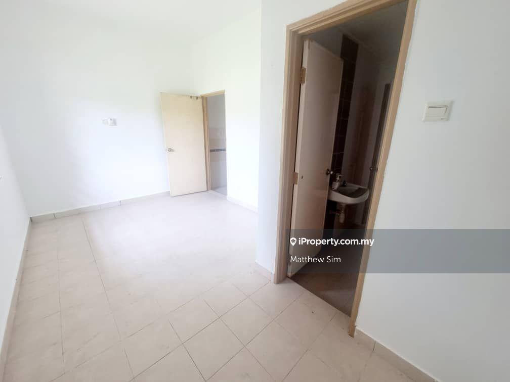 Rumah Berangkai 2 Tingkat untuk Dijual di Alam Nusantara, Setia Alam oleh Matthew Sim - iProperty.com.my