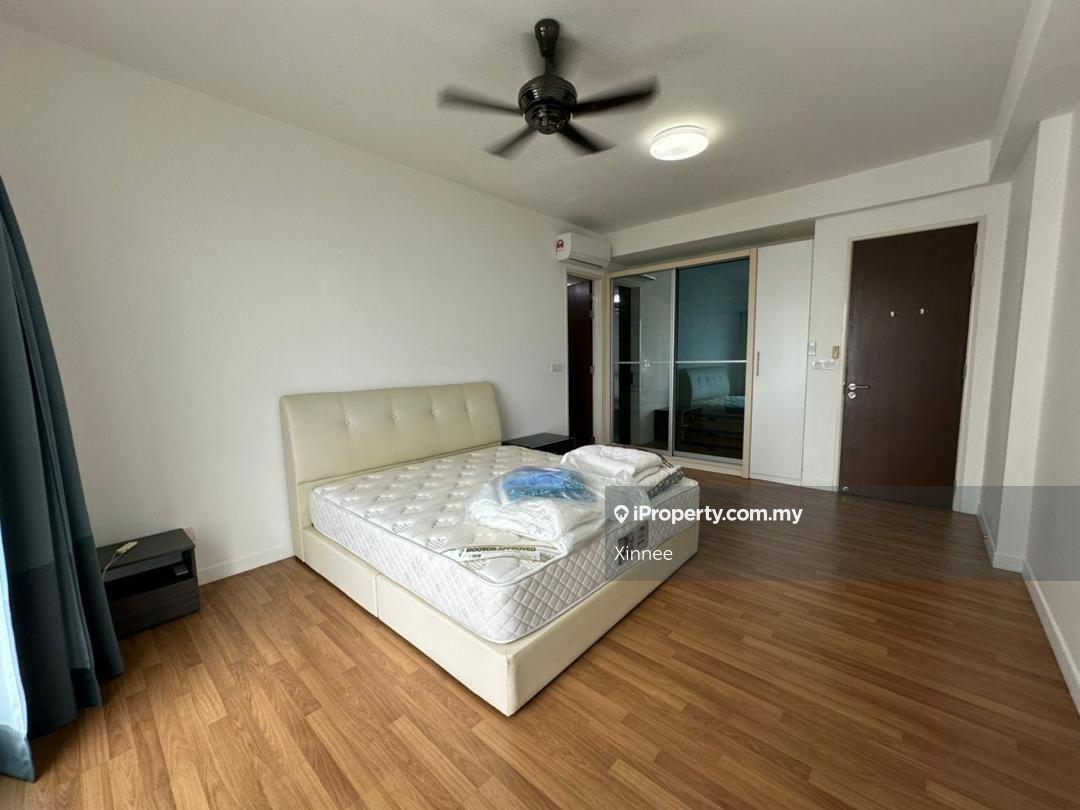 Condominium for Rent in Bayu Ferringhi Condominiums by Xinnee - iProperty.com.my