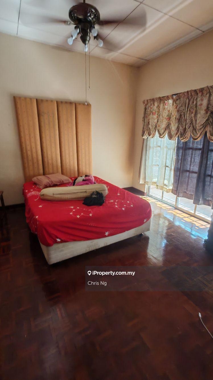 Rumah Berangkai 2 Tingkat untuk Dijual di Kota Kemuning, Shah Alam oleh Chris Ng - iProperty.com.my