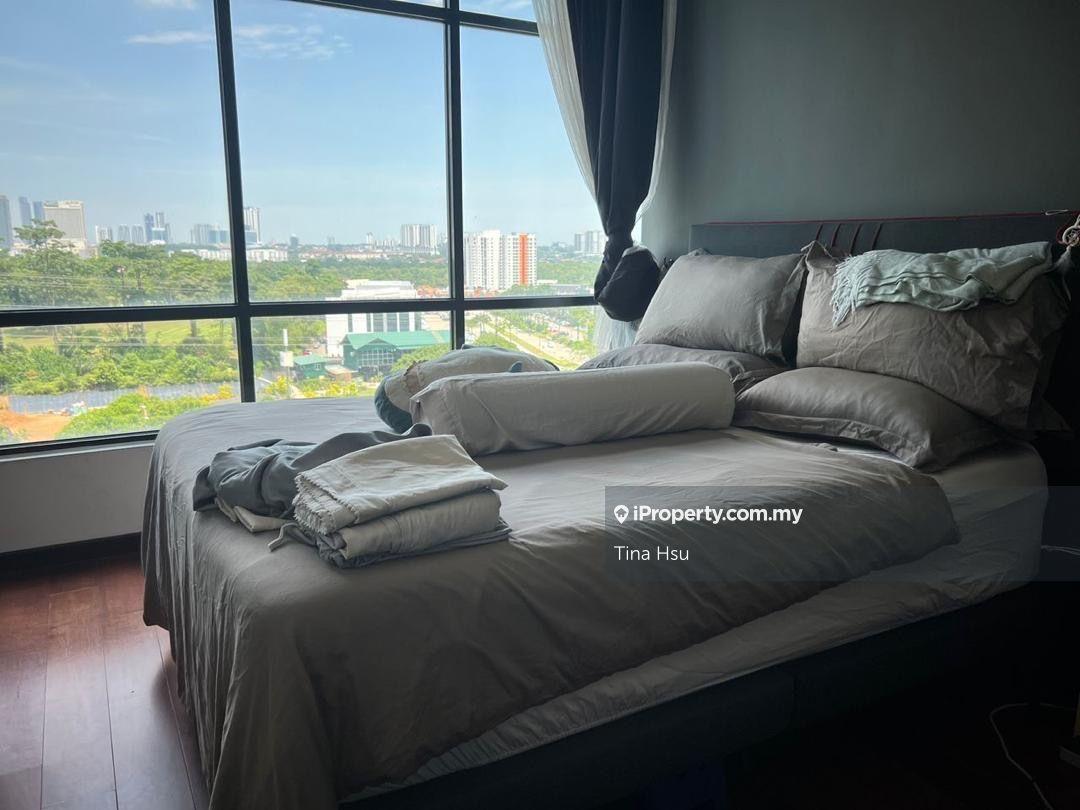 Residensi Servis untuk Dijual di Molek Regency oleh Tina Hsu - iProperty.com.my