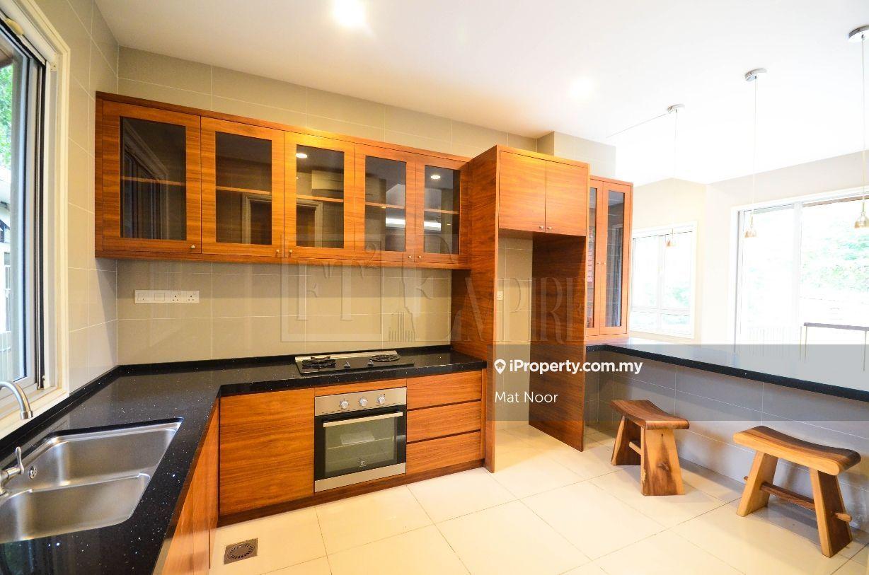 Banglo untuk Dijual di Kayangan Heights, Shah Alam oleh Mat Noor - iProperty.com.my