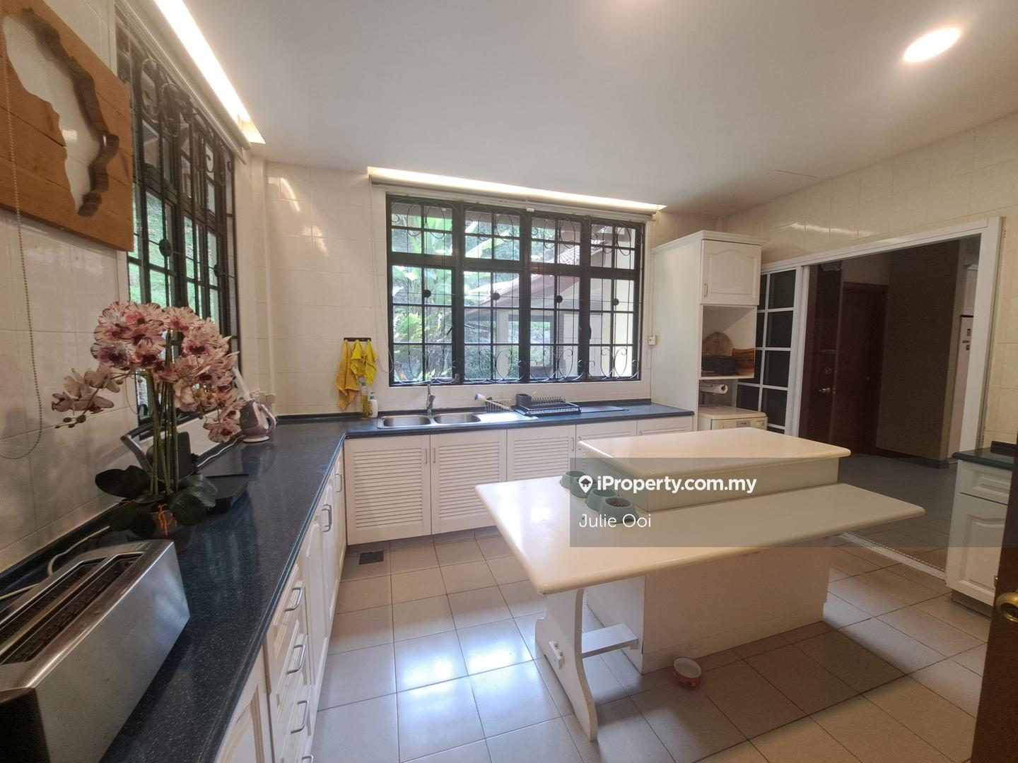 Banglo untuk Disewa di Taman Hillview, Ampang oleh Julie Ooi - iProperty.com.my