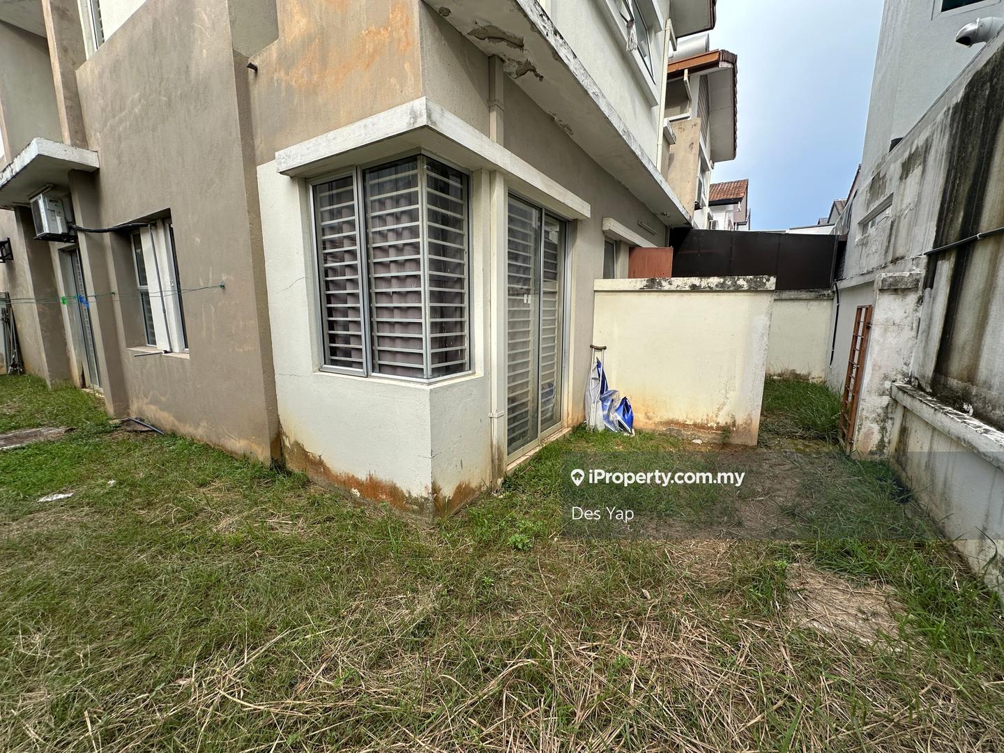 Rumah Berkembar untuk Dijual di Taman Anggun, Rawang oleh Des Yap - iProperty.com.my