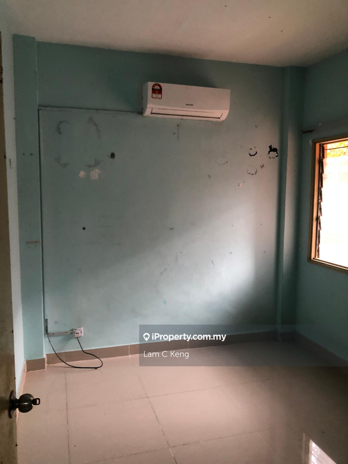 Apartment for Rent in Pangsapuri Sri Kemuning by Lam C Keng - iProperty.com.my