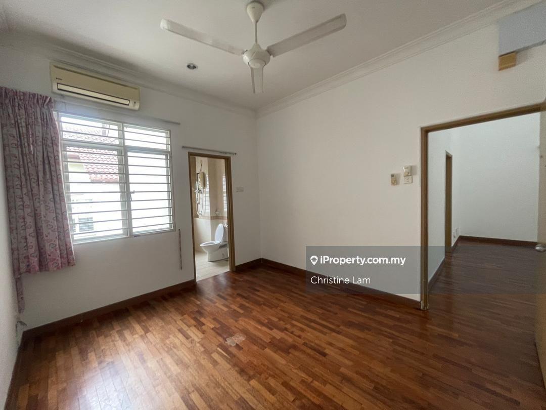 Rumah Berangkai 2 Tingkat untuk Dijual di Kota Kemuning, Shah Alam oleh Christine Lam - iProperty.com.my