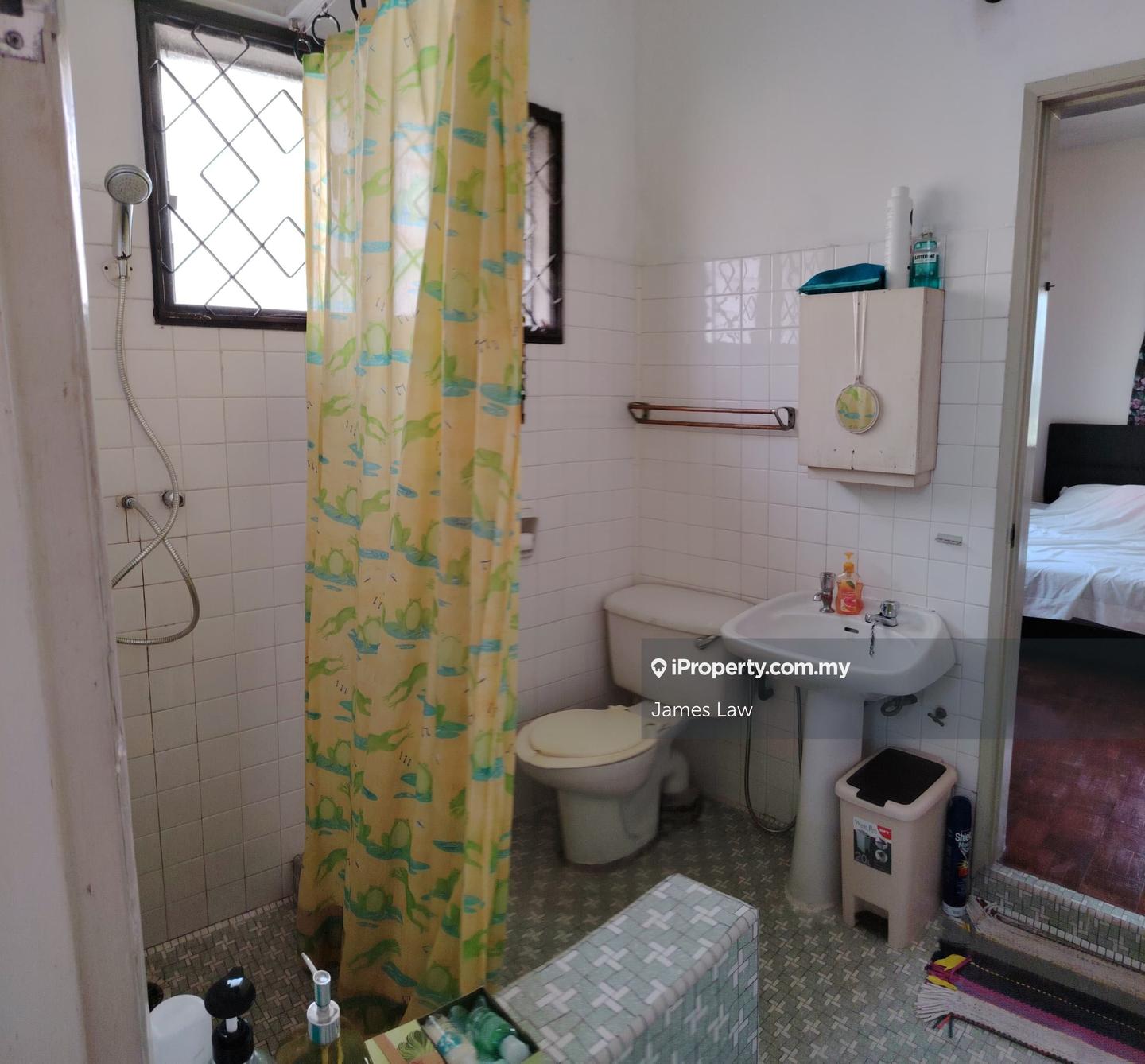 Bungalow House for Sale in Taman Universiti Ss3, Petaling Jaya by James Law - iProperty.com.my